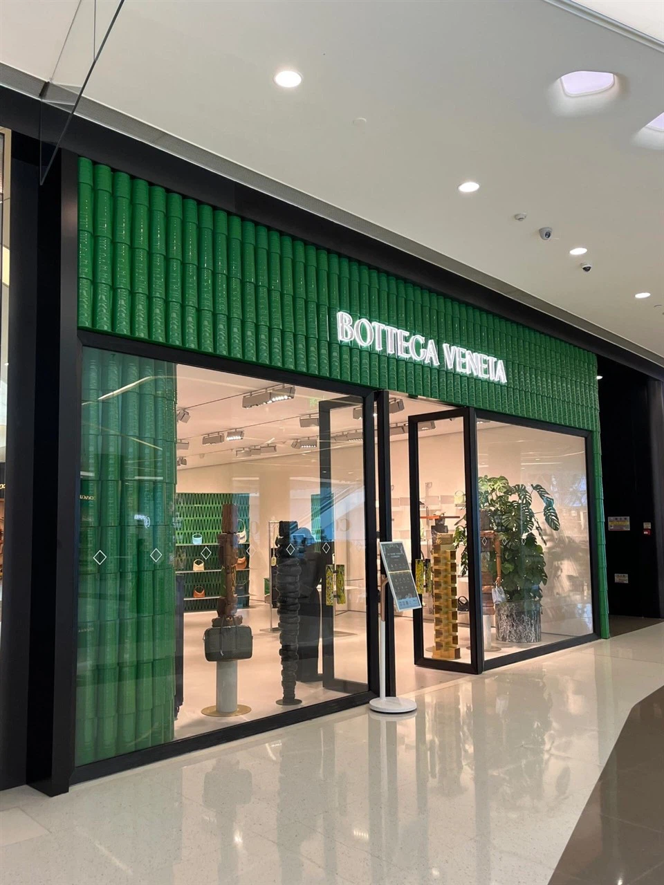 Mall Kiosk Perfume For Duty Free Shop