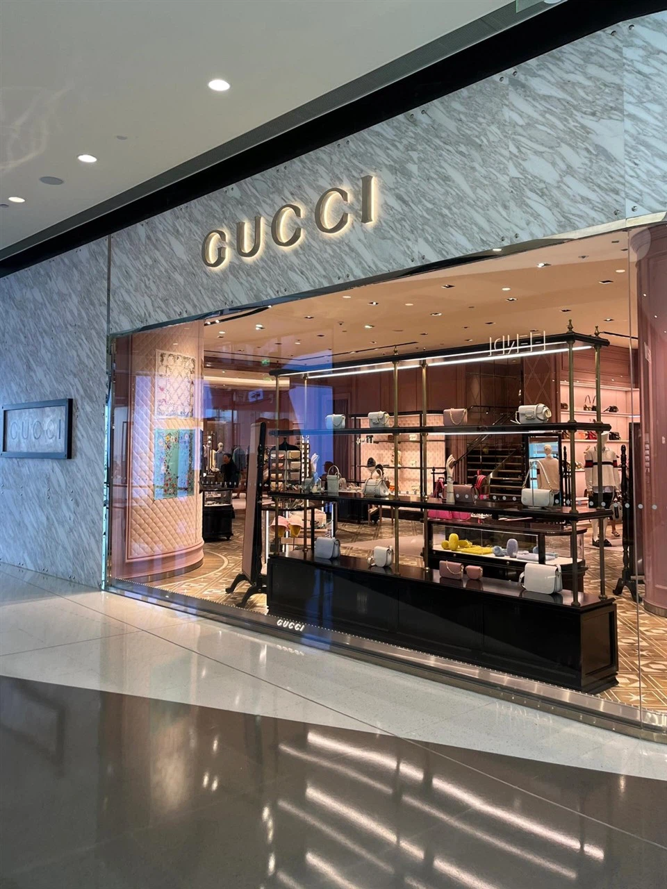 Mall Kiosk Perfume For Duty Free Shop