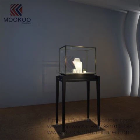 Prodavnica na maloprodajnom salonu za nakit