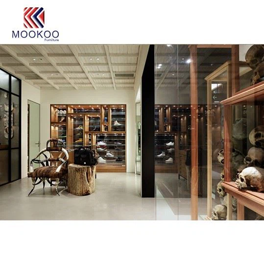 Men Clothing Store Design